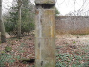 MHG15492 Walled garden SE extension of wall.JPG