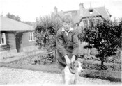MHG16410 holly lodge & bungalow DF.JPG