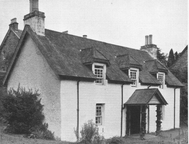 MHG22716 raven's cottage 1949.JPG