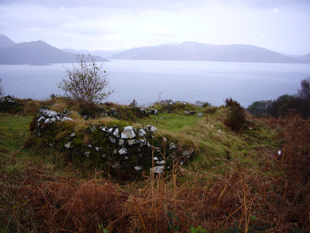 Leitir Fura, Kinloch, Isle of Skye_5783632622_l.jpg