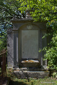 Old Boleskine Parish Church Burial Ground_5797015785_o.jpg