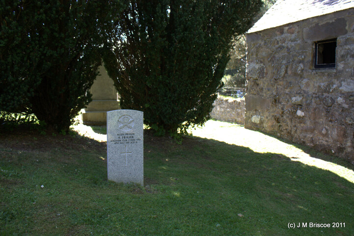 Old Boleskine Parish Church Burial Ground_5797579962_o.jpg