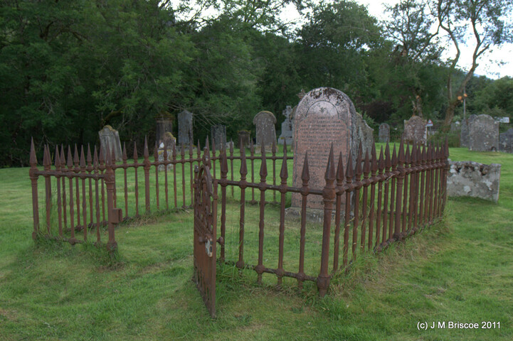 Cladh Mucomir Burial Ground, Gairlochy_5923768438_o.jpg