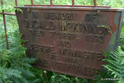 Carn Phail Burial Ground_5919364515_o.jpg