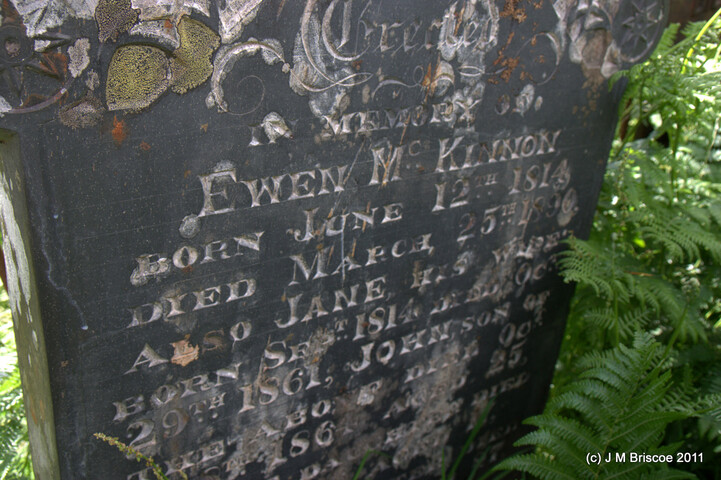 Carn Phail Burial Ground_5919365769_o.jpg