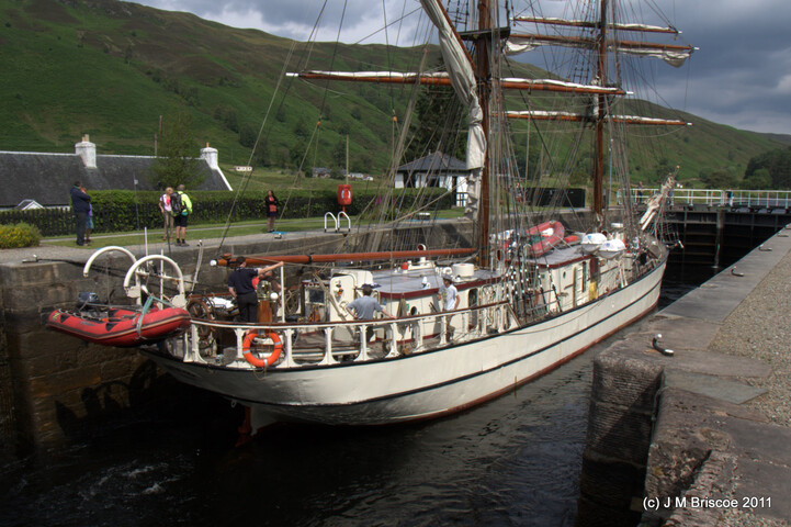 Laggan Locks_5938466094_o.jpg