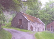 MHG16576 Flowerdale barn.JPG
