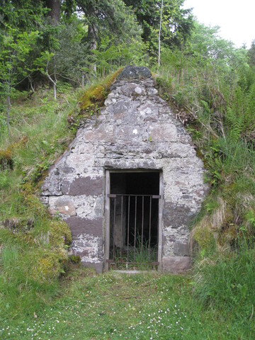 MHG32362 Ice house Flowerdale.JPG