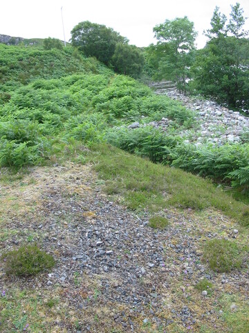 MHG7711 Red Smiddy slag heap.jpg