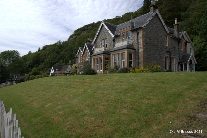 Creag Mhor Lodge_6008454998_o.jpg