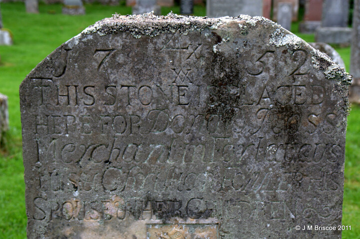 Cille-Chuimein  Kilchuimen Cemetery_6120352633_o.jpg