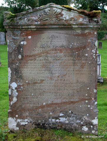 Cille-Chuimein  Kilchuimen Cemetery_6120357625_o.jpg