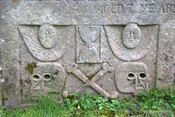 Cille-Chuimein  Kilchuimen Cemetery_6120364581_o.jpg