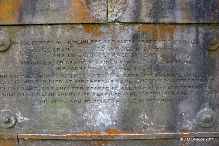 Clachan an Inbhir Burial Ground, Invermoriston_6117432243_o.jpg