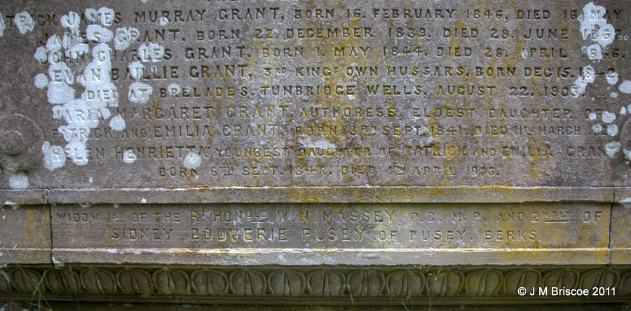 Clachan an Inbhir Burial Ground, Invermoriston_6117976380_o.jpg