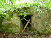 MHG29834  icehouse doorway detail.JPG