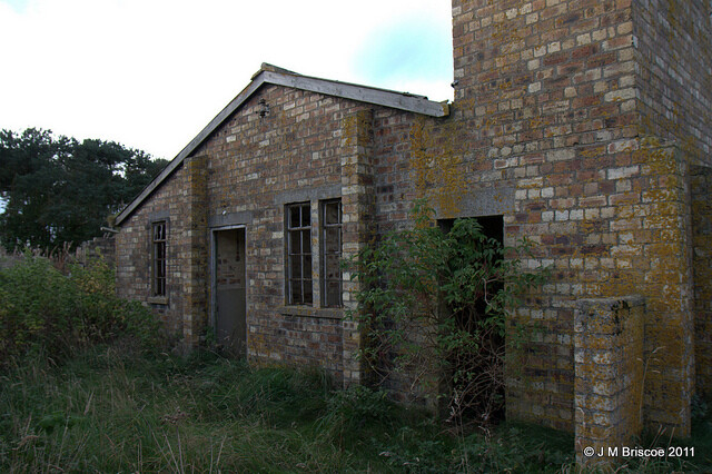 Loans of Tullich Accommodation Camp associated with Fearn Airfield_6244316847_m.jpg