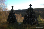 Cairns on road to Cille Choirill church_6313041833_m.jpg