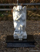 Cille Choirill Burial Ground_6312903835_m.jpg