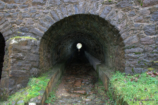 Mount Alexander Aqueduct over Allt Mor_6363777363_m.jpg