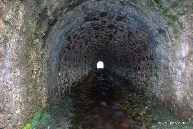 Mount Alexander Aqueduct over Allt Mor_6363779867_m.jpg