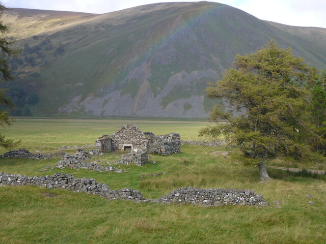 CT-T5 Sites to north of Coignamhullin.JPG
