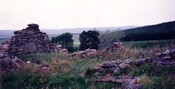MHG15429 Glenkirk cruck building 1.JPG