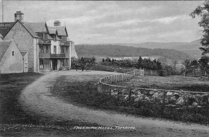 MHG43033 freeburn hotel postcard - ©unknown.JPG