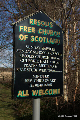 Resolis Free Church_6901776935_m.jpg