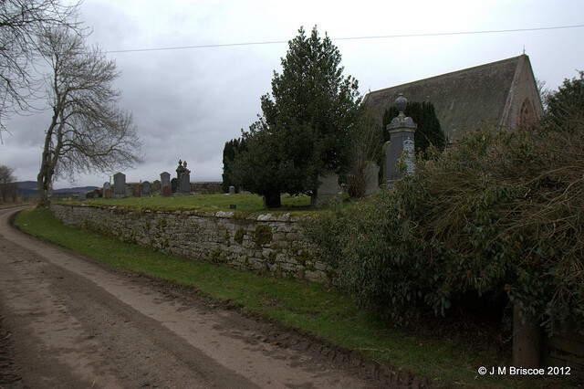 Kilchrist Old Church and Churchyard_6920964681_m.jpg