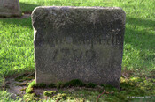 Old High Kirk graveyard, Inverness,_6681036591_m.jpg