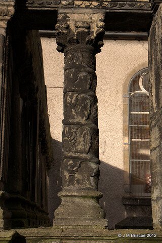 Robertson Mausoleum, Old High Kirk graveyard, Inverness_6681123005_m.jpg