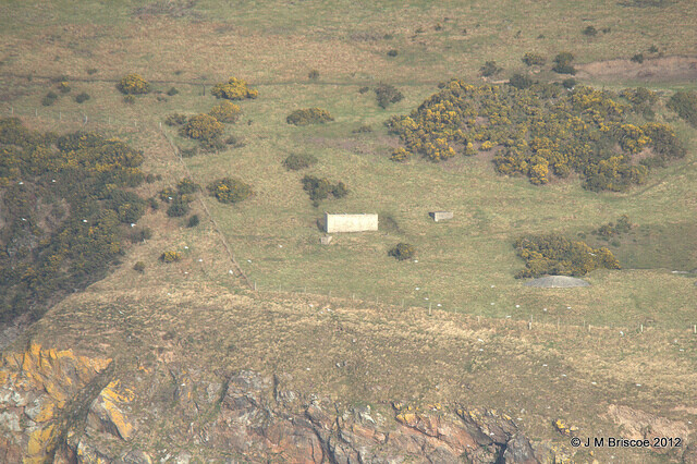 MHG35178_2.jpg