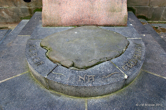 Market Cross, Town House, High Street, Inverness_6675515935_m.jpg