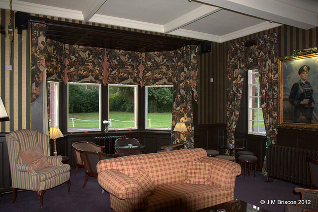 Bunchrew House_6902559265_m.jpg