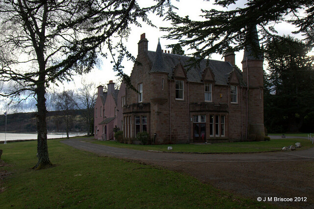 Bunchrew House_6902571661_m.jpg