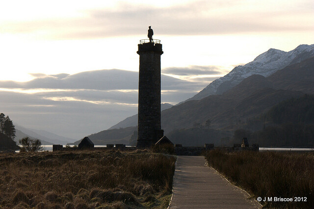 Glenfinnan Monument_6819035983_m.jpg