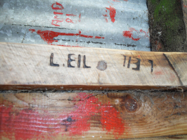7.ACHNASAUL SHEARING SHED - INTERIOR GRAFFITI 6.jpg