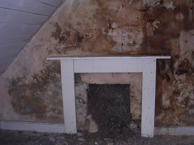 house 012.jpg