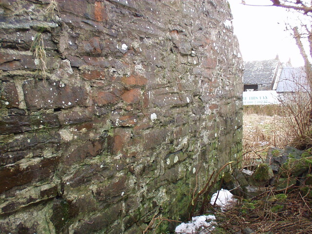 44. Left hand side wall, taken from rear of building.JPG