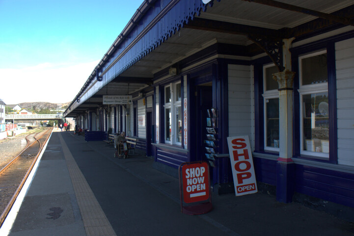 JMBriscoe_Kyle_of_Lochalsh_Train_Station_1.jpg
