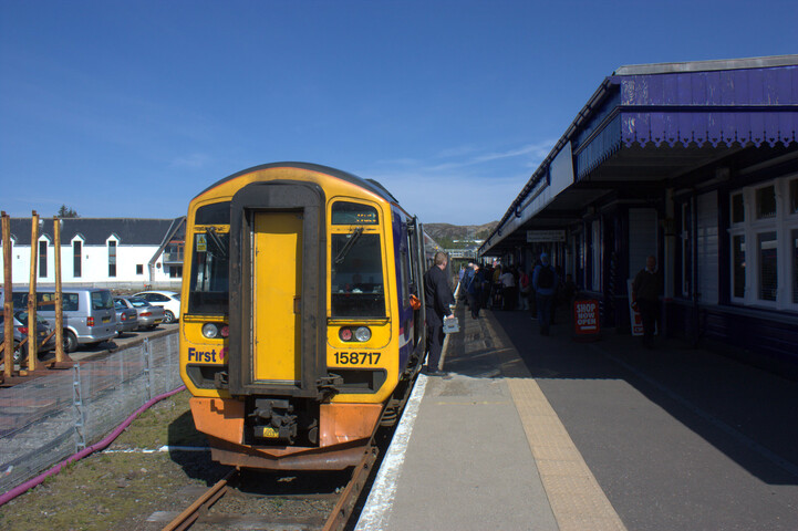 JMBriscoe_Kyle_of_Lochalsh_Train_Station_14.jpg