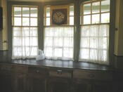 EHG3902_Booking office, bay window.JPG