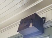 EHG3902_Booking office, gong.JPG