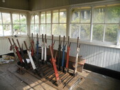 EHG3902_Top floor, levers.JPG