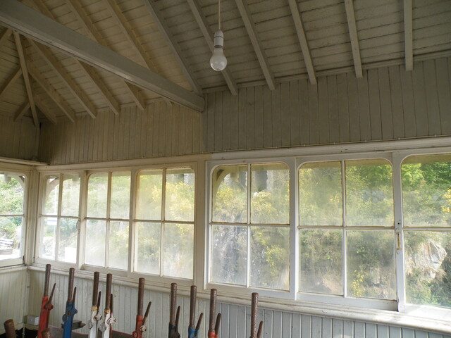 EHG3902_Top floor, north-facing.JPG
