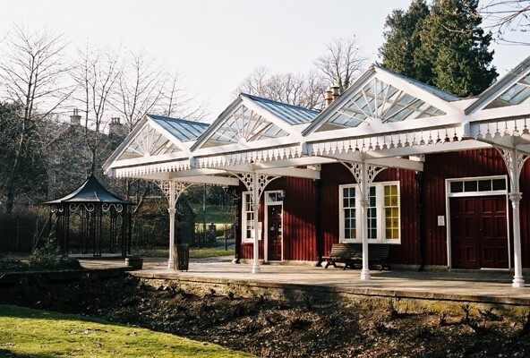 MHG6292_Strathpeffer_Train_Station_3.JPG