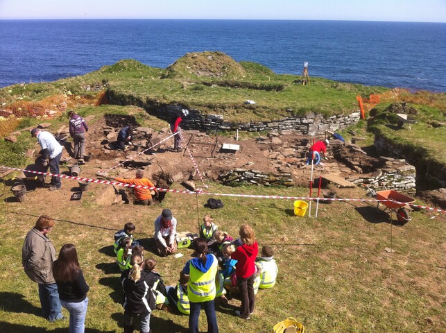 MHG1593_2011_Season_1_Excavations_1.JPG