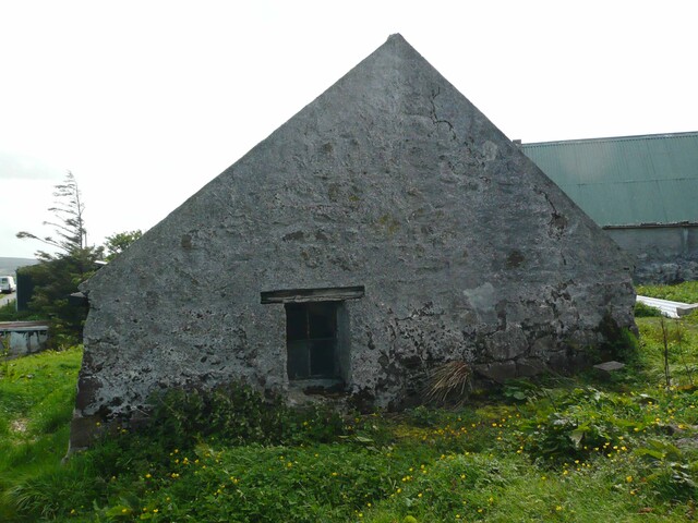 EHG3966_Photo 12-Byre side elevation.jpg