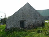 EHG3966_Photo 12-Byre side elevation.jpg